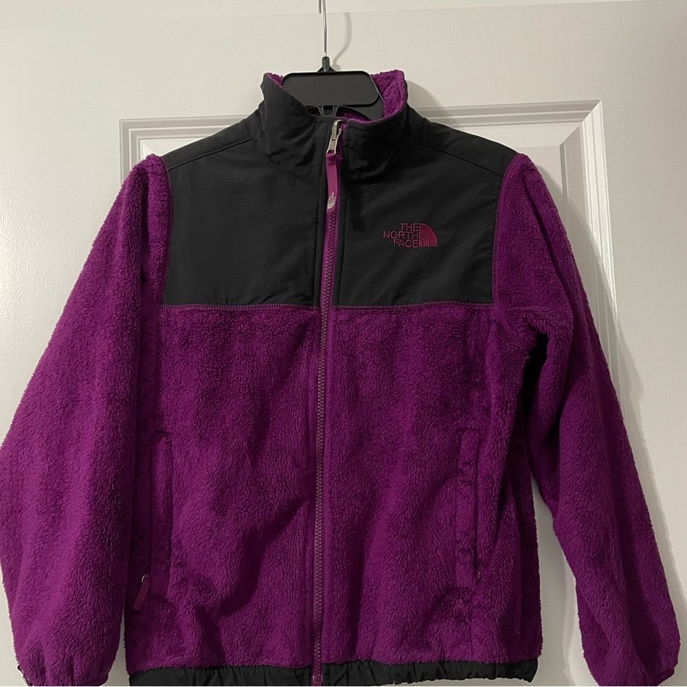 The North Face Girls Osito Fleece Jacket
